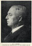 105036 Portret van dr. C. Hoitsema, geboren 1867, muntmeester van de Rijksmunt te Utrecht (1909-1933), lid van het ...